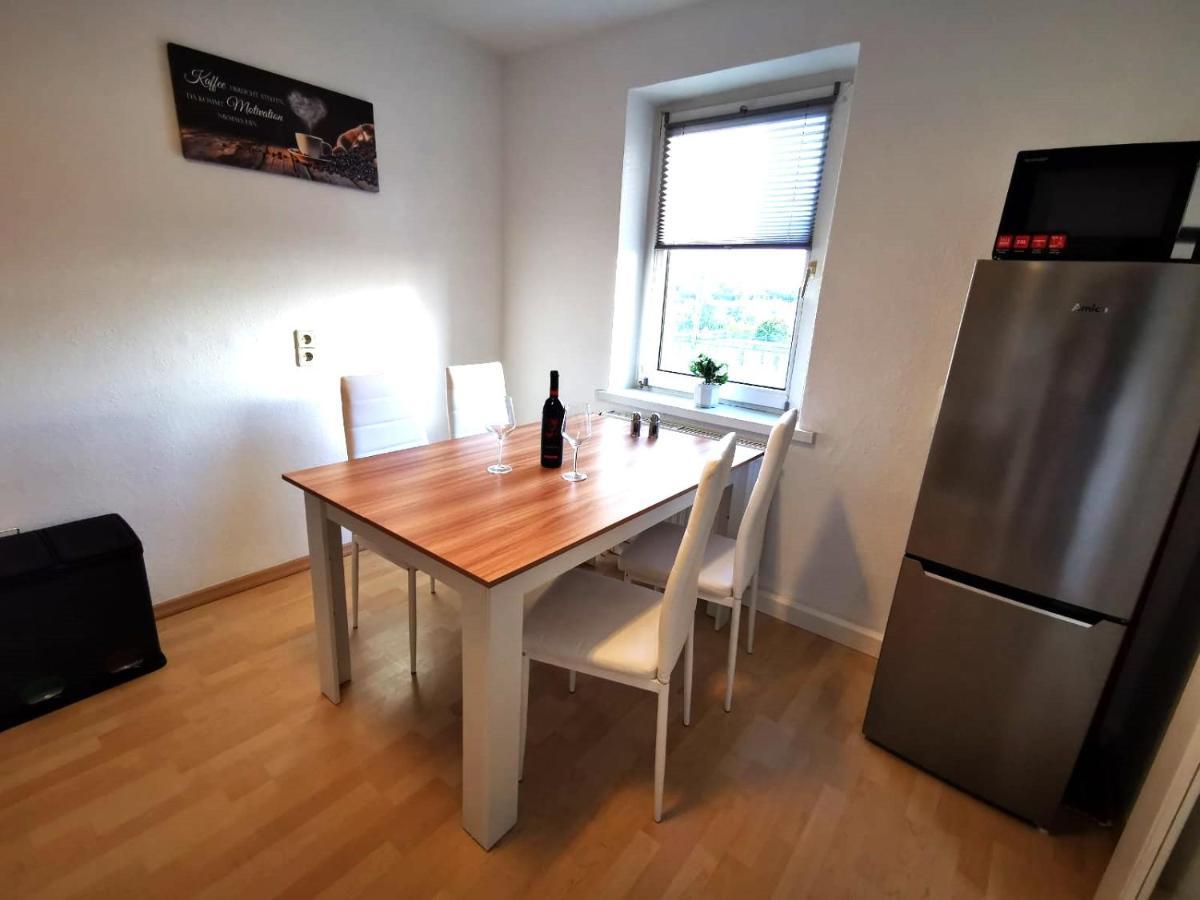 Ferienwohnung Zentral Und Ruhig In Chemnitz Exterior foto